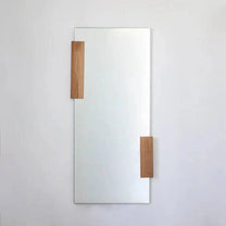 מראות עם מסגרת עץ