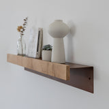 PLANK מדף מתכת עם חזית עץ אלון מעוצב