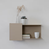 FLIP – שידת צד לתלייה דו-כיוונית