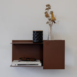 FLIP – שידת צד לתלייה דו-כיוונית