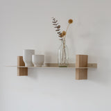 CUT מדף מתכת ועץ אלון מלא