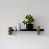 CUT מדף מתכת ועץ אלון מלא