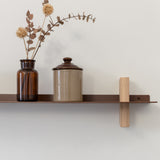 CUT מדף מתכת ועץ אלון מלא