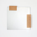 KORA MIRROR 60/60 מראה עם אלמנט עץ