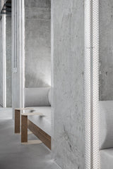 CUT שולחן צד נשכן לסלון