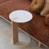 CUT rounded - שולחן צד