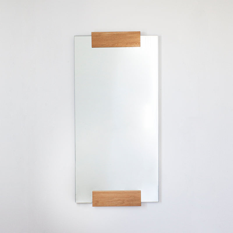 KORA MIRROR מראה מודולרית עם מסגרת אלמנט עץ
