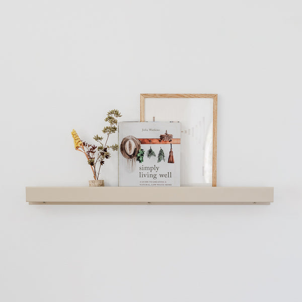 Albert shelf מדף קיר צף בסגנון נקי