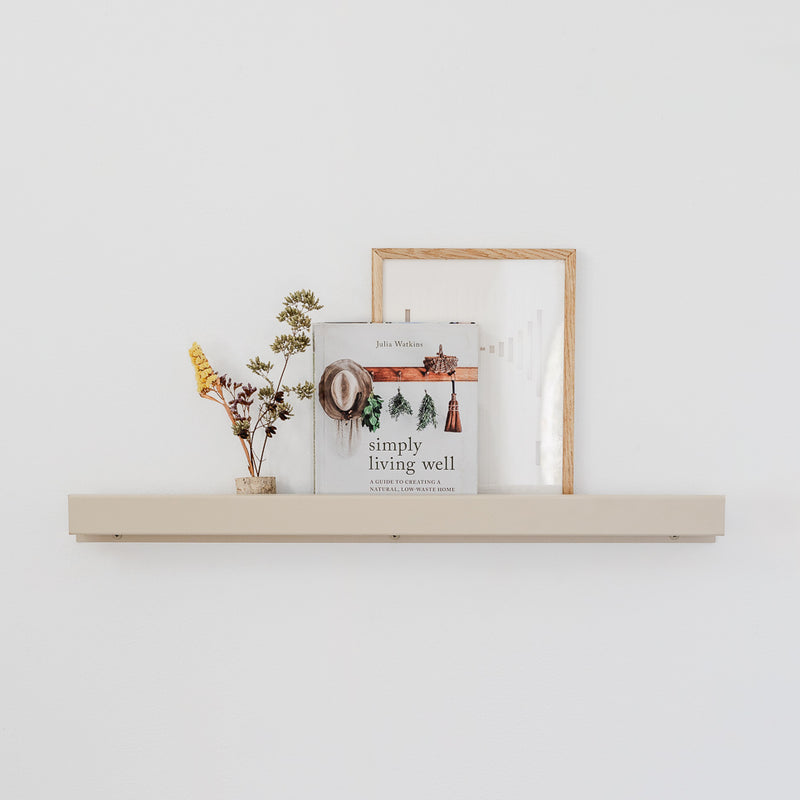 Albert shelf מדף קיר צף בסגנון נקי